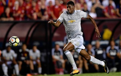 天行电竞快讯-劳塔罗转身爆射破网